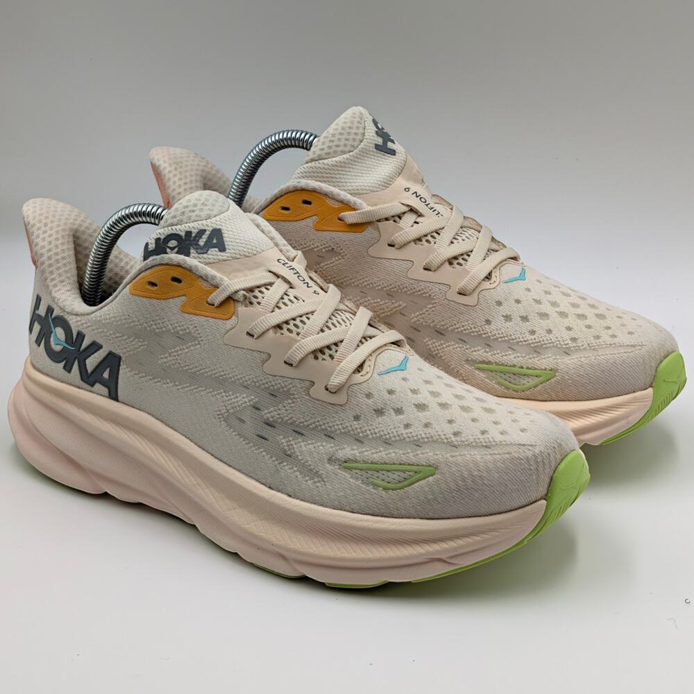Hoka One One Clifton 9 Vanilla Astral Womens 9.5B (UK 8) Running Shoes Sneakers